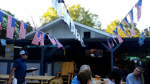 Convenience Store «Big Rock Mini Mart & Deli», reviews and photos, 1500 Lucas Valley Rd, San Rafael, CA 94903, USA