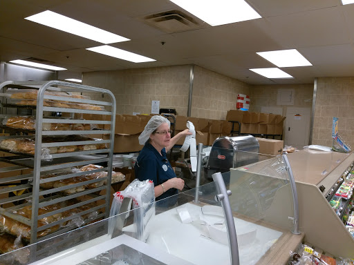 Shopping Mall «Newbridge Square Shopping Center», reviews and photos, 6009 9 Mile Rd, Richmond, VA 23223, USA