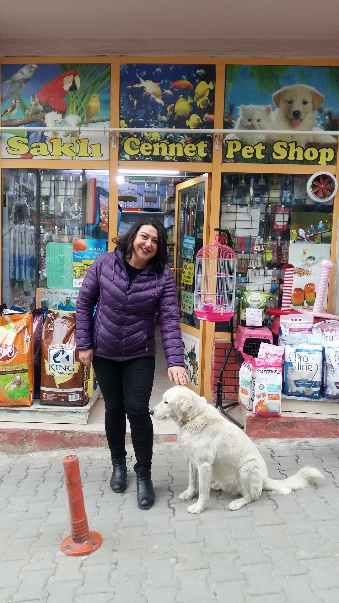 Sakl Cennet Pet Shop