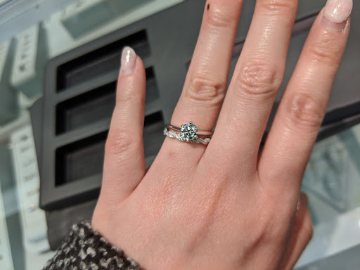 Jeweler «Shane Co.», reviews and photos, 21255 Stevens Creek Blvd, Cupertino, CA 95014, USA