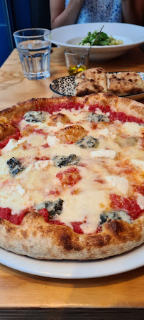 Pizza du Restaurant italien Himalia à Lyon - n°11