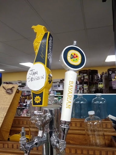 Liquor Store «Liquor City Uncorked», reviews and photos, 501 Crescent Ave, Covington, KY 41011, USA