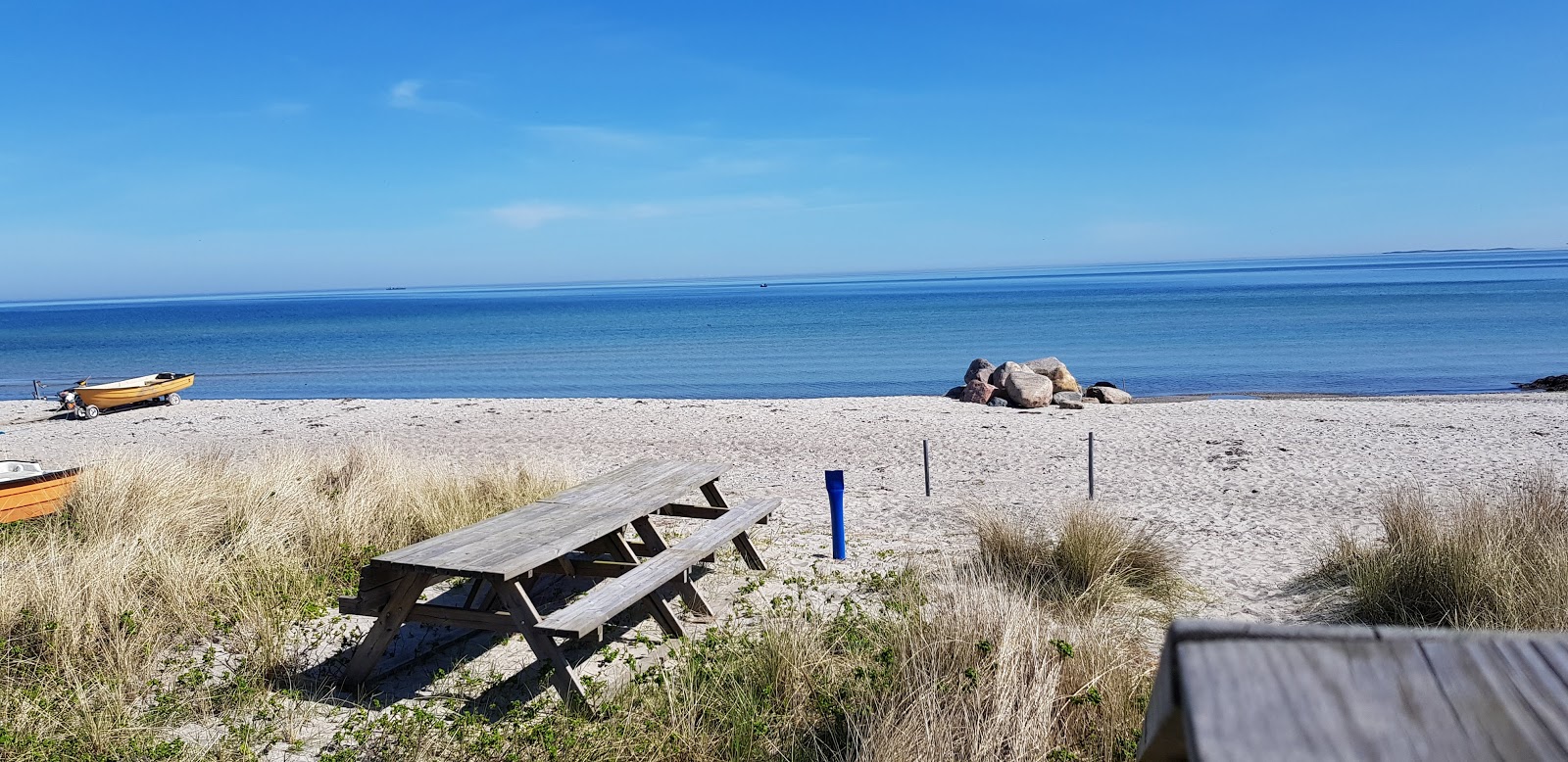 Foto av Hasmark Beach och bosättningen