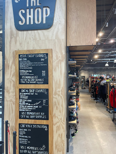 Camping Store «REI», reviews and photos, 2450 Charleston Rd, Mountain View, CA 94043, USA