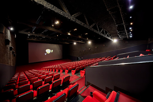 Cinemas with sofas in Rotterdam