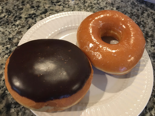 Donut Shop «Donut Plus», reviews and photos, 4325 Chestnut St, Philadelphia, PA 19104, USA