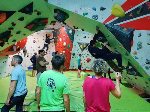 Megalithe-Club escalade-Salle de bloc à Bassan