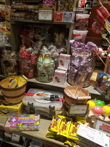 American Restaurant «Cracker Barrel Old Country Store», reviews and photos, 1740 Scenic Hwy N, Snellville, GA 30078, USA