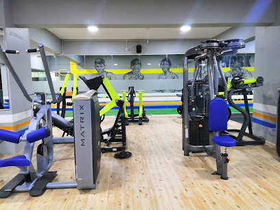 ICONIC FITNESS JP NAGAR - LARGEST FITNESS CHAIN IN BANGALORE | BEST RATED | UNISEX FITNESS CENTERS | GX STUDIO