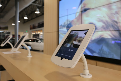 Mercedes Benz Dealer «Mercedes-Benz of Denver», reviews and photos, 940 S Colorado Blvd, Denver, CO 80246, USA