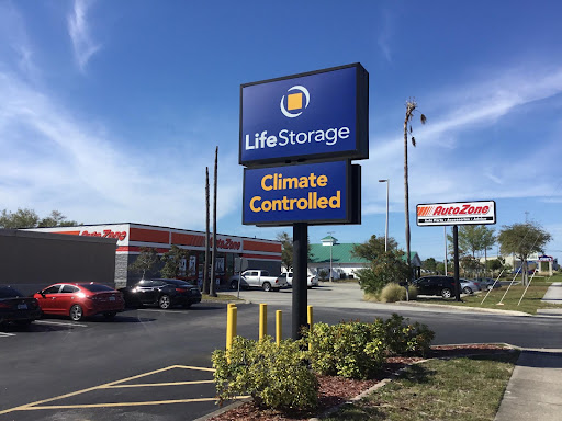 Self-Storage Facility «Life Storage», reviews and photos, 41524 US Hwy 19 N, Tarpon Springs, FL 34689, USA