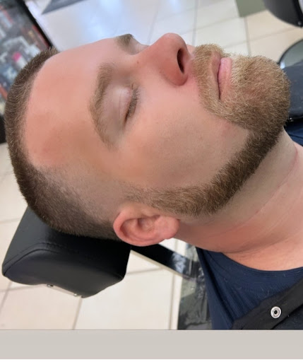 Beauty Salon «Celine Beauty Salon», reviews and photos, 116 S Main St, Highlands, TX 77562, USA