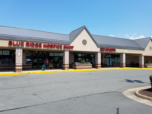 Sporting Goods Store «Play It Again Sports», reviews and photos, 59 Catoctin Cir NE, Leesburg, VA 20176, USA