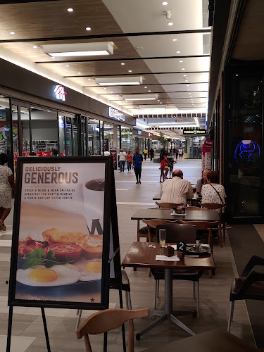 Ferndale On Republic - Shopping mall