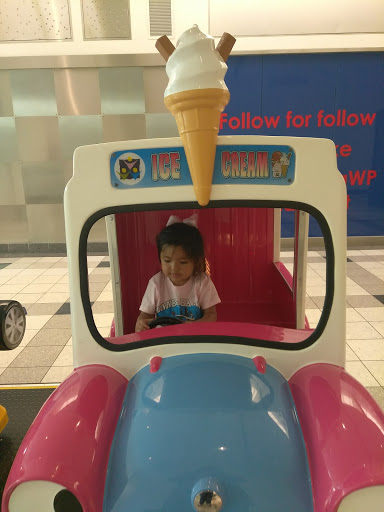 Shopping Mall «The Galleria Mall at White Plains», reviews and photos, 100 Main St, White Plains, NY 10601, USA