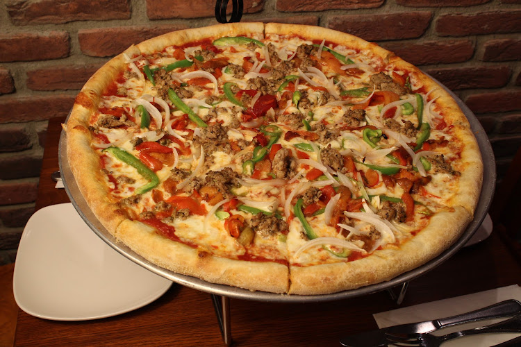 #1 best pizza place in Rancho Mirage - Slice Italia - N.Y. Style Pizzeria + Kitchen