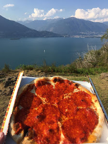 Pak Pizza Kebap Via Giuseppe Mazzini, 1, 21061 Maccagno con Pino e Veddasca VA, Italia