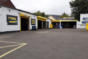 J & S Tyres