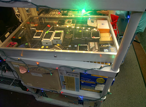 Pawn Shop «Associated Pawn Brokers Inc», reviews and photos, 1851 Pulaski Hwy, Edgewood, MD 21040, USA