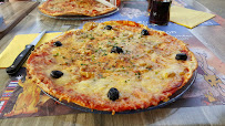 Pizza du Restaurant Le Belvédère à Aiguèze - n°6