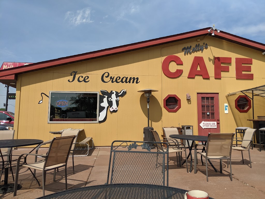 Molly's Cafe 55381
