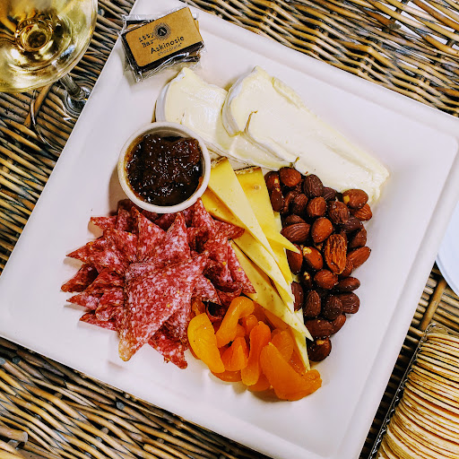 Wine Store «Wine Merchant Ltd», reviews and photos, 7817 Forsyth Blvd, Clayton, MO 63105, USA