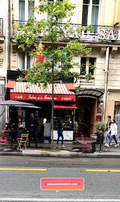 Tabac de la Fontaine à Paris