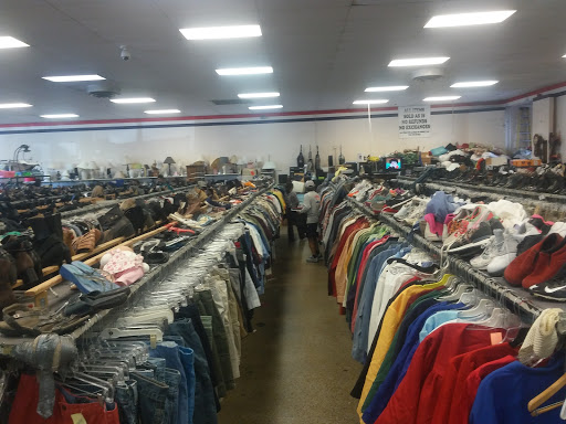 Thrift Store «American Way Thrift Store», reviews and photos, 3226 W Magnolia Blvd, Burbank, CA 91505, USA