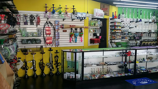 Tobacco Shop «Stirling Glass», reviews and photos, 5890 Stirling Rd, Hollywood, FL 33021, USA