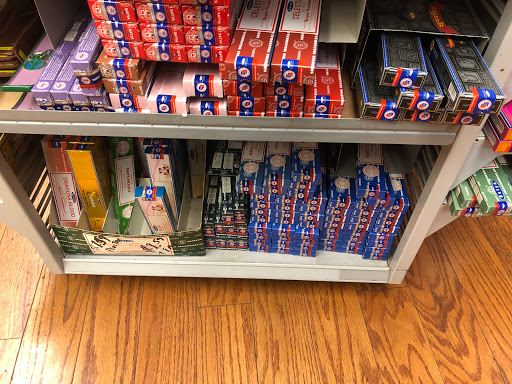 Tobacco Shop «Best Cigar Shop», reviews and photos, 1713 N 45th St, Seattle, WA 98103, USA