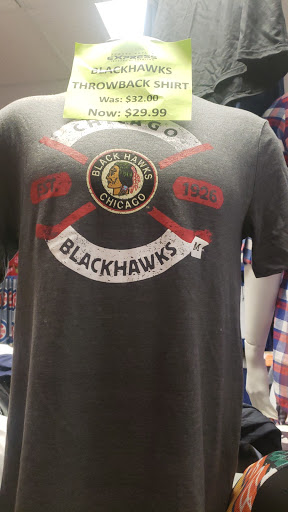 Sportswear Store «Sports Outlet Express», reviews and photos, 386 E Golf Rd, Arlington Heights, IL 60005, USA