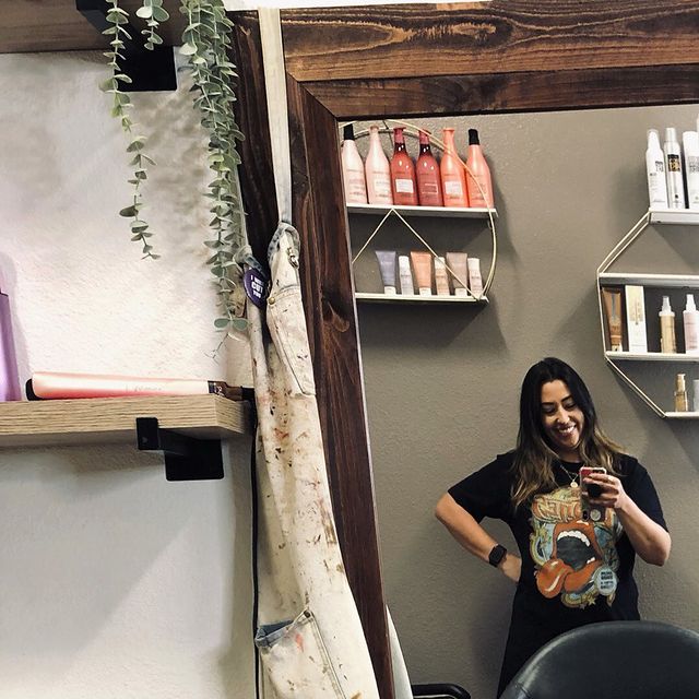 CRC Salon 94588
