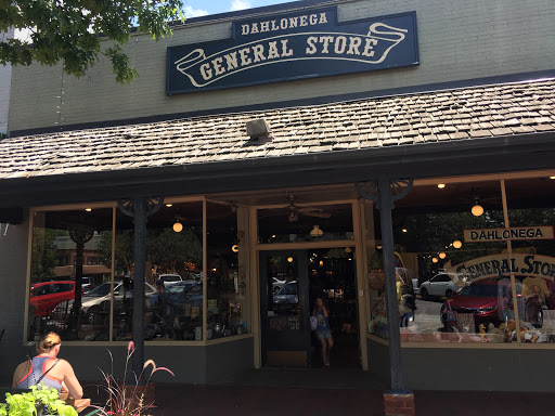 American Restaurant «Cracker Barrel Old Country Store», reviews and photos, 5580 Windward Pkwy, Alpharetta, GA 30004, USA