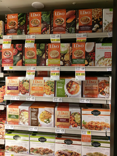 Grocery Store «Lowes Foods of Leland», reviews and photos, 1152 East Cutlar Crossing, Leland, NC 28451, USA