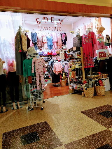 Korean Grocery Store «H Mart», reviews and photos, 2625 Old Denton Rd #200, Carrollton, TX 75007, USA