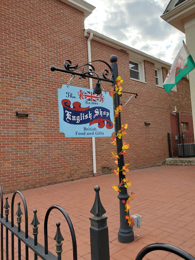 Gift Shop «The English Shop», reviews and photos, 423 S Main St, St Charles, MO 63301, USA