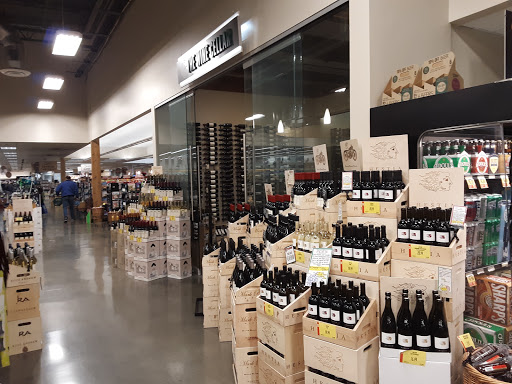Grocery Store «Haggen Food & Pharmacy», reviews and photos, 17641 Garden Way NE, Woodinville, WA 98072, USA