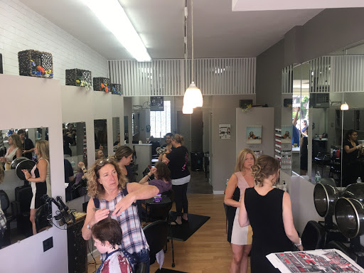 Beauty Salon «Guy Thomas Hair Salon», reviews and photos, 2617 Francis Lewis Blvd, Flushing, NY 11358, USA