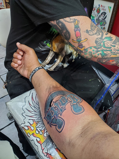 Tattoo Shop «Midwest Tattoo Company», reviews and photos, 5605 N Keystone Ave, Indianapolis, IN 46220, USA