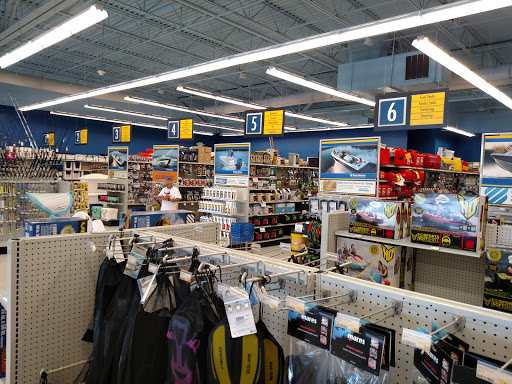 Marine Supply Store «West Marine», reviews and photos, 670 Lee Rd, Orlando, FL 32810, USA