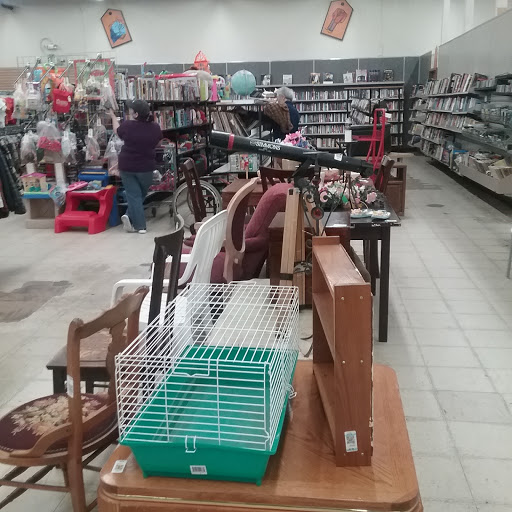 Thrift Store «Thrift Town», reviews and photos, 3645 San Pablo Dam Rd, El Sobrante, CA 94803, USA