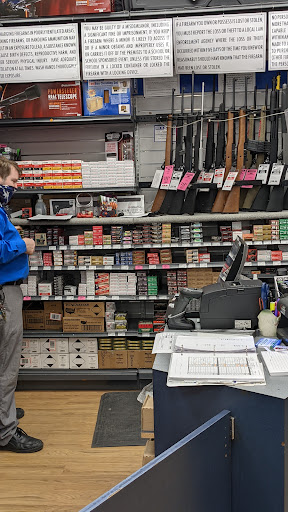 Sporting Goods Store «Big 5 Sporting Goods», reviews and photos, 3935 State St, Santa Barbara, CA 93105, USA