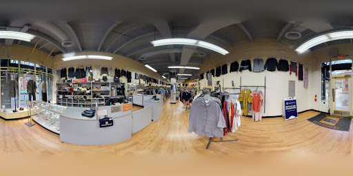 Used Clothing Store «Crossroads Trading Co.», reviews and photos, 128 NW 23rd Ave, Portland, OR 97210, USA