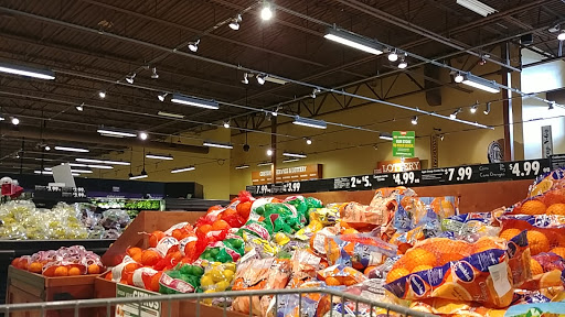 Supermarket «Giant Eagle Supermarket», reviews and photos, 9901 Mountain View Dr, West Mifflin, PA 15122, USA