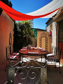 Atmosphère du Restaurant marocain Restaurant Le Riad à Vias - n°1