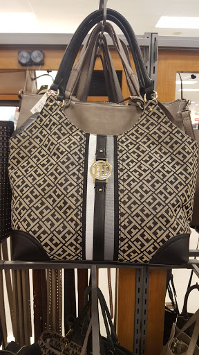 Department Store «T.J. Maxx», reviews and photos, 25 Robert Dr, South Easton, MA 02375, USA