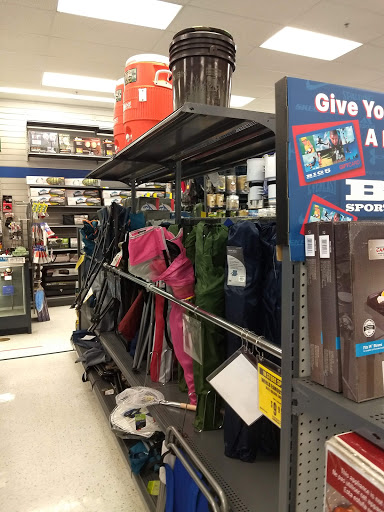 Sporting Goods Store «Big 5 Sporting Goods», reviews and photos, 595 NE Circle Blvd, Corvallis, OR 97330, USA