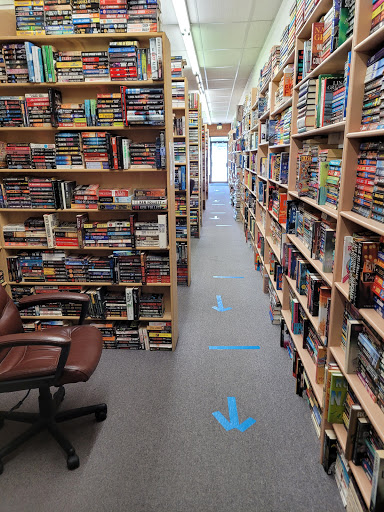 Used Book Store «Book Niche», reviews and photos, 15075 E Mississippi Ave, Aurora, CO 80012, USA
