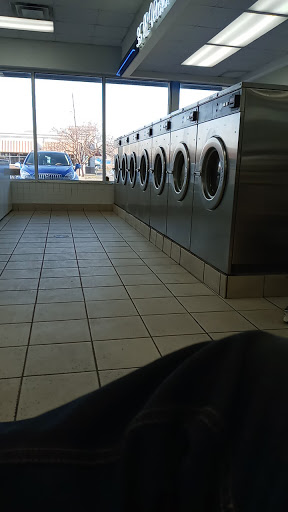 Dry Cleaner «Dry Clean Pro Clean Laundry», reviews and photos, 3802 E Court St, Flint, MI 48506, USA