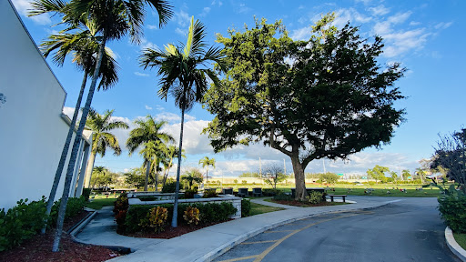 Funeral Home «Forest Lawn Funeral Home», reviews and photos, 2401 SW 64th Ave, Fort Lauderdale, FL 33317, USA